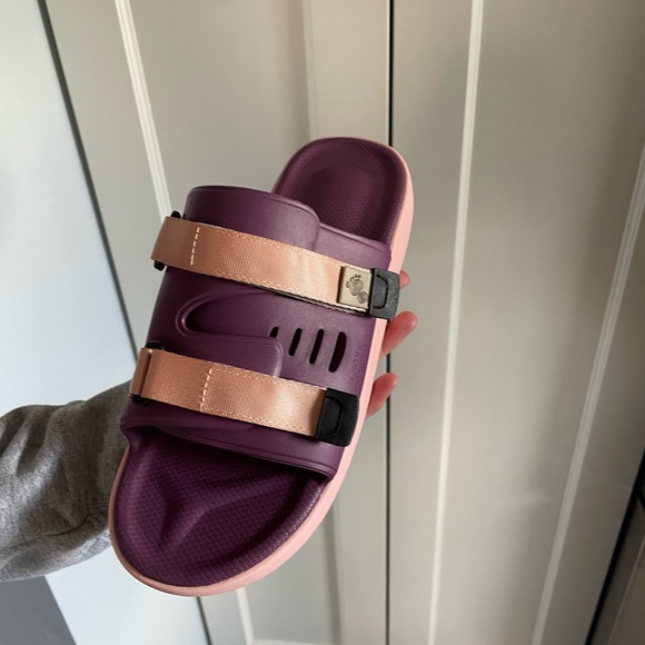 Suicoke Pink & Purple Urich Sandals - Size 10 - BRAND NEW W BOX - Picture 5 of 9